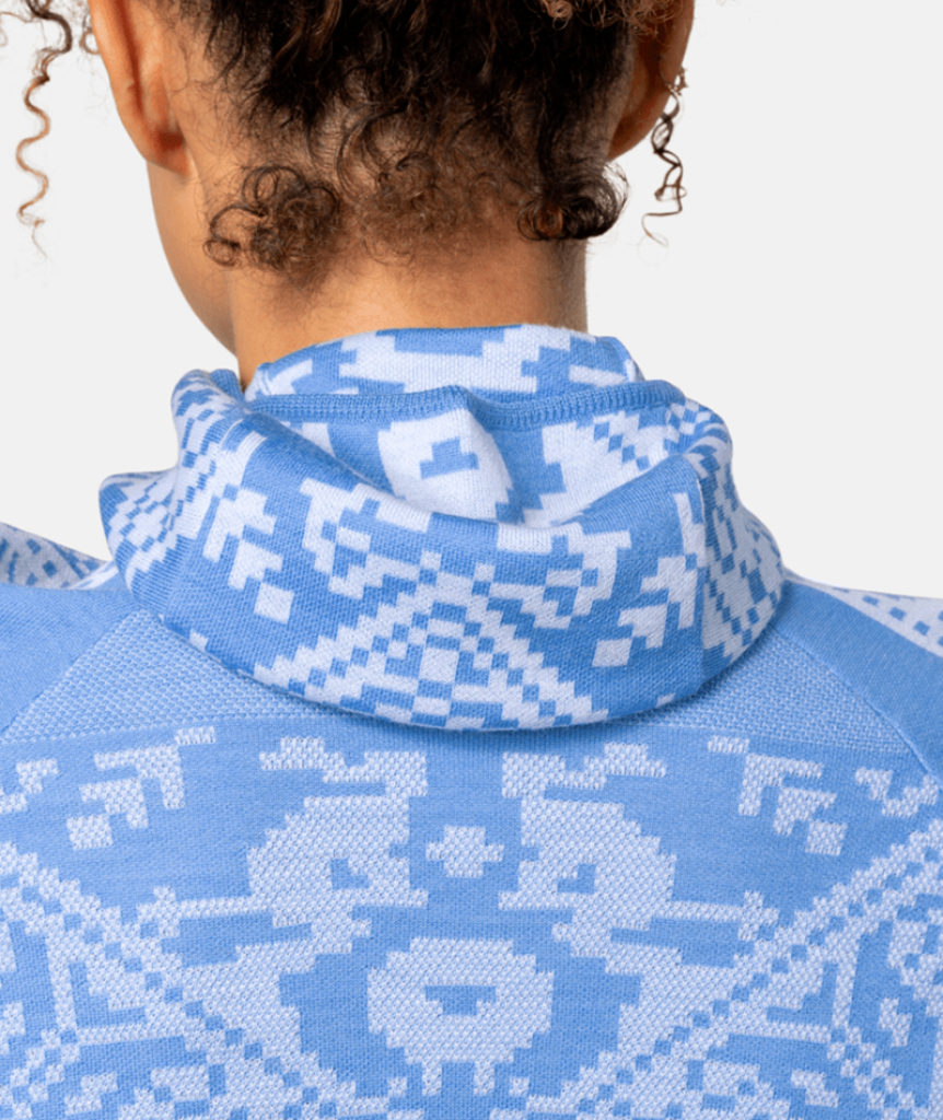 Kari Traa Saga Hood in BLAU