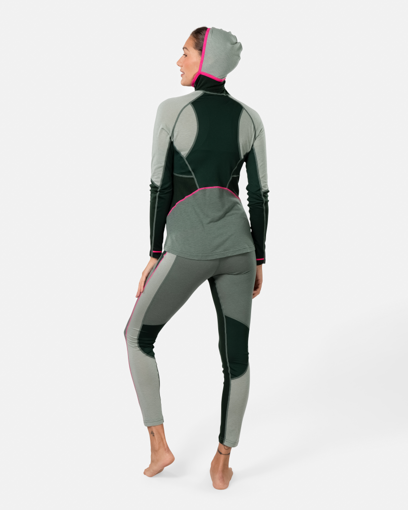 Kari Traa Alma Hood in GRÜN