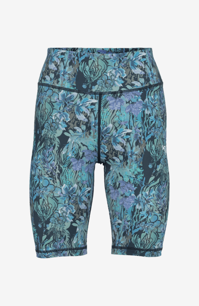 Kari Traa Vilde Bike Shorts 8In in BLAU