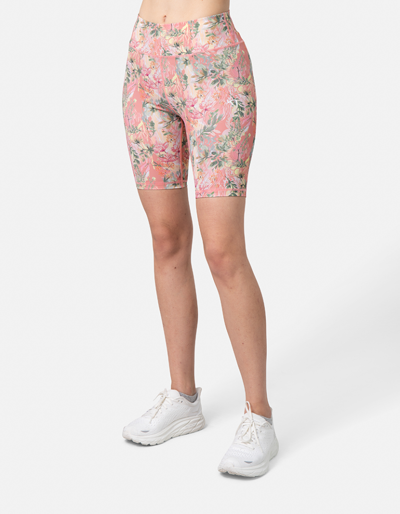 Kari Traa Vilde Bike Shorts 8In in PINK