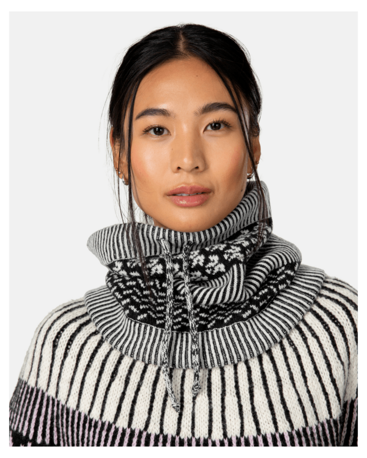 Kari Traa Smekker Knit Tube in SCHWARZ