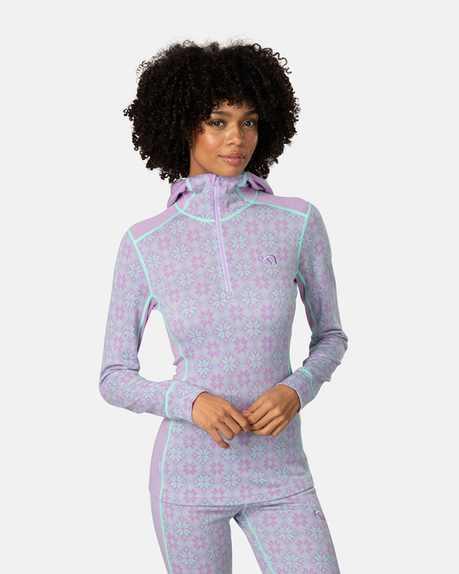 Kari Traa Rose Hood in VIOLETT