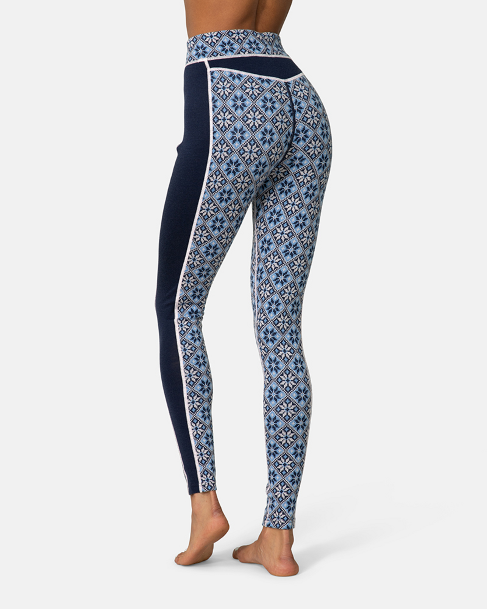 Kari Traa Rose High Waist Pants in BLAU