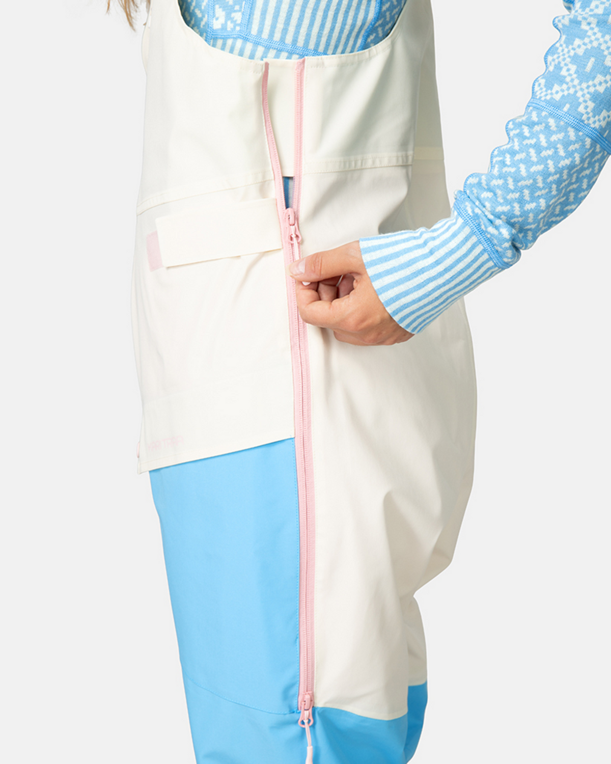 Kari Traa Johanne Bib in BLAU