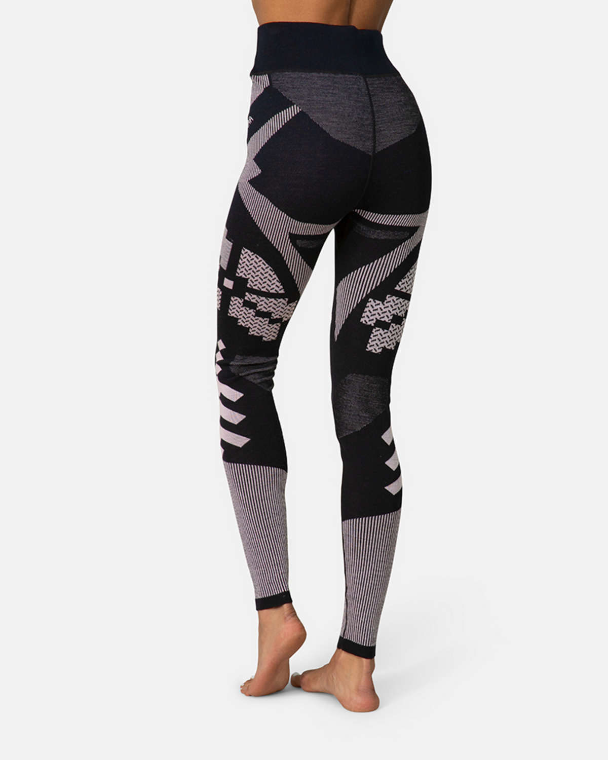 Kari Traa Faith Pants in SCHWARZ