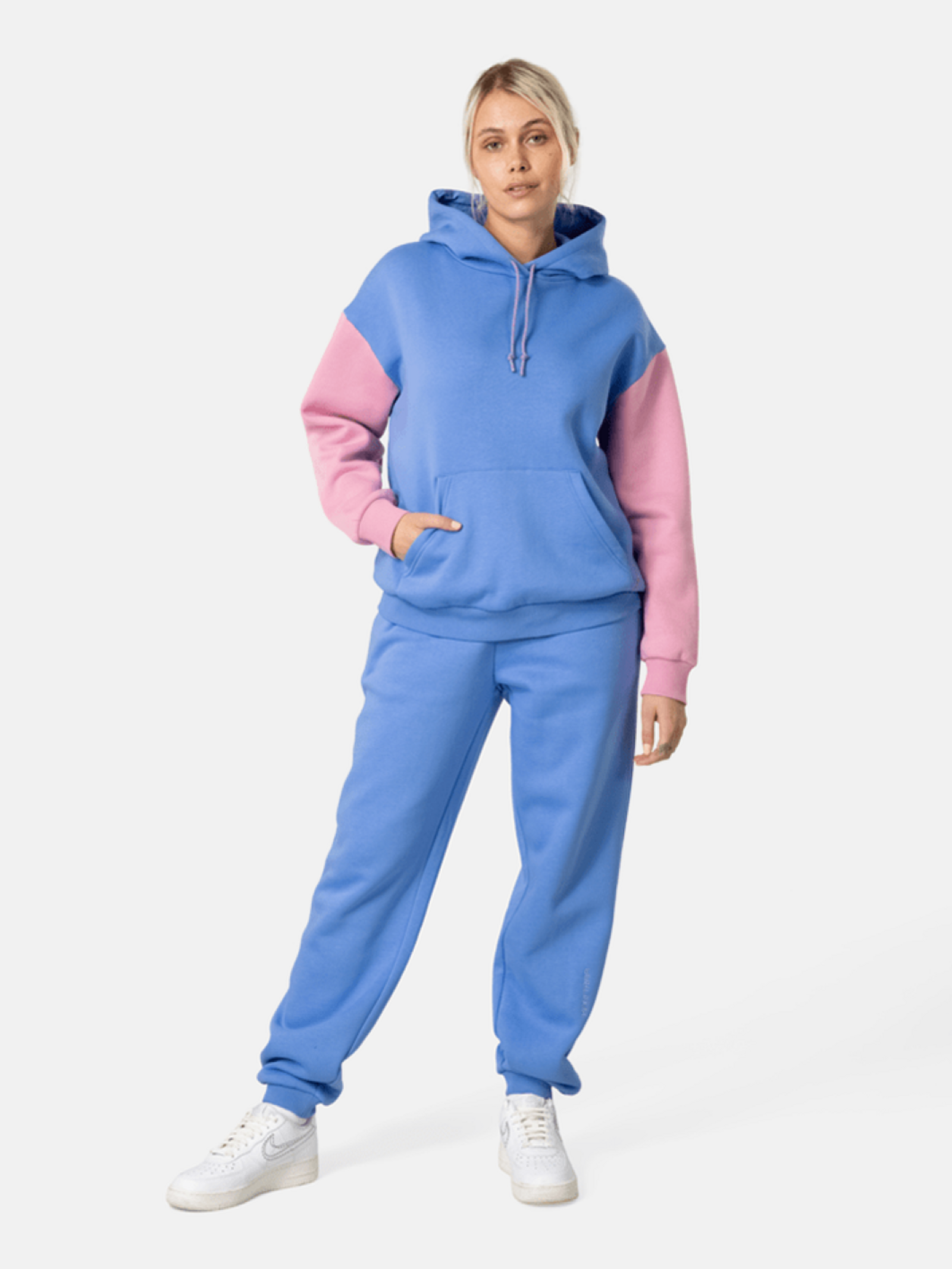 Kari Traa Anelie Hood in BLAU