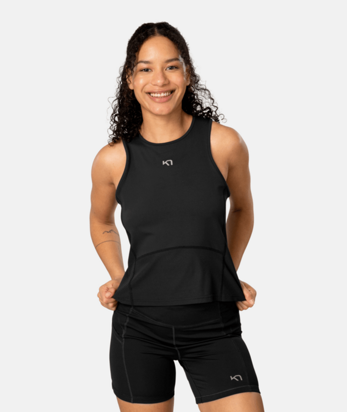 Kari Traa Linnea Top in SCHWARZ