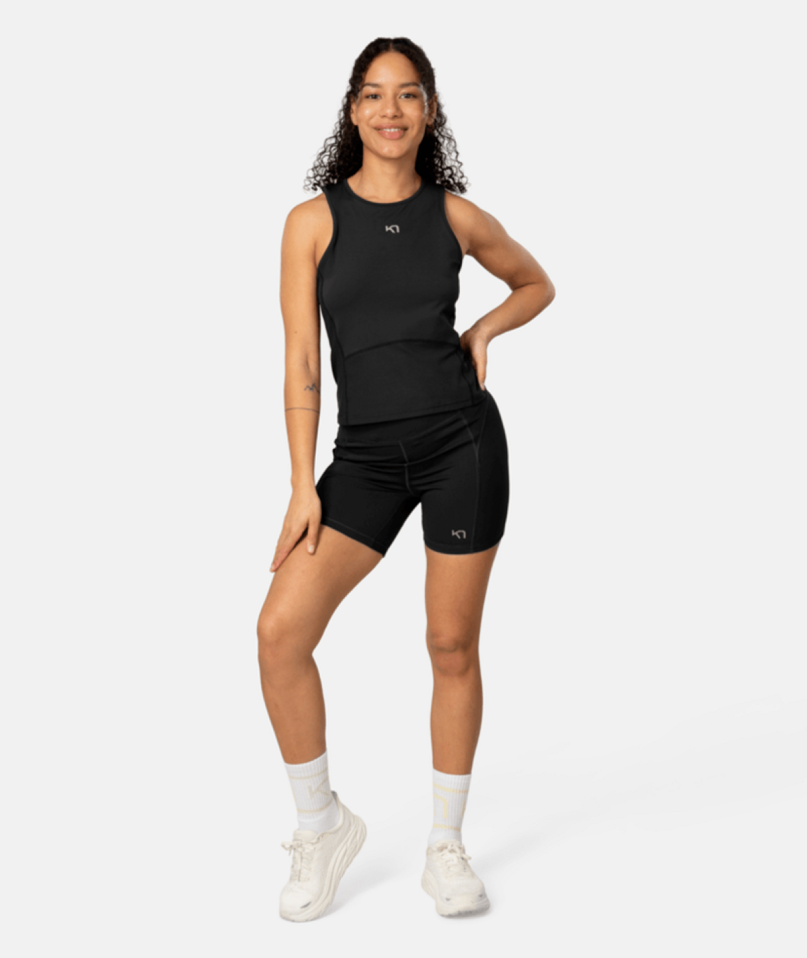 Kari Traa Linnea Top in SCHWARZ