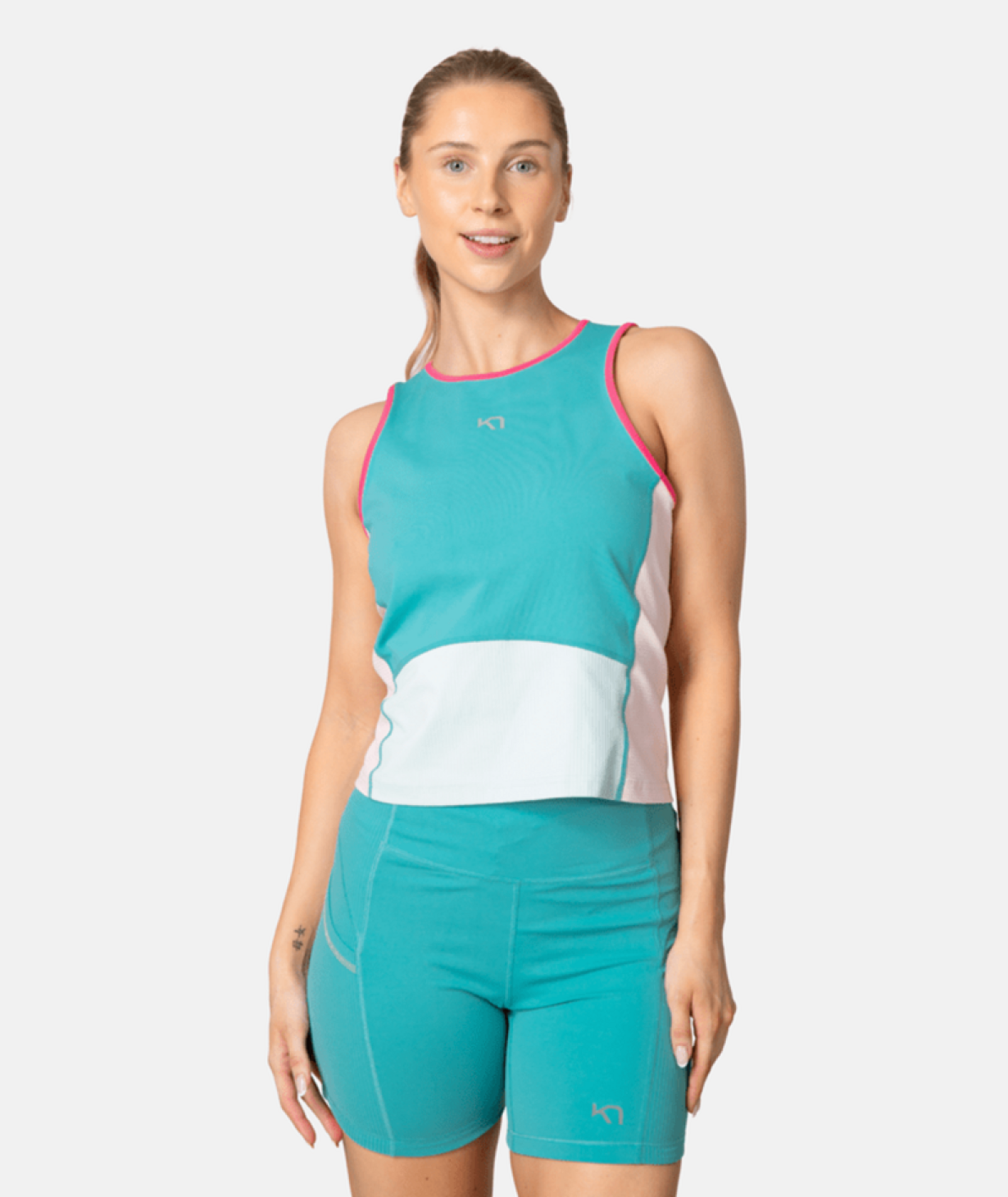 Kari Traa Linnea Top in BLAU