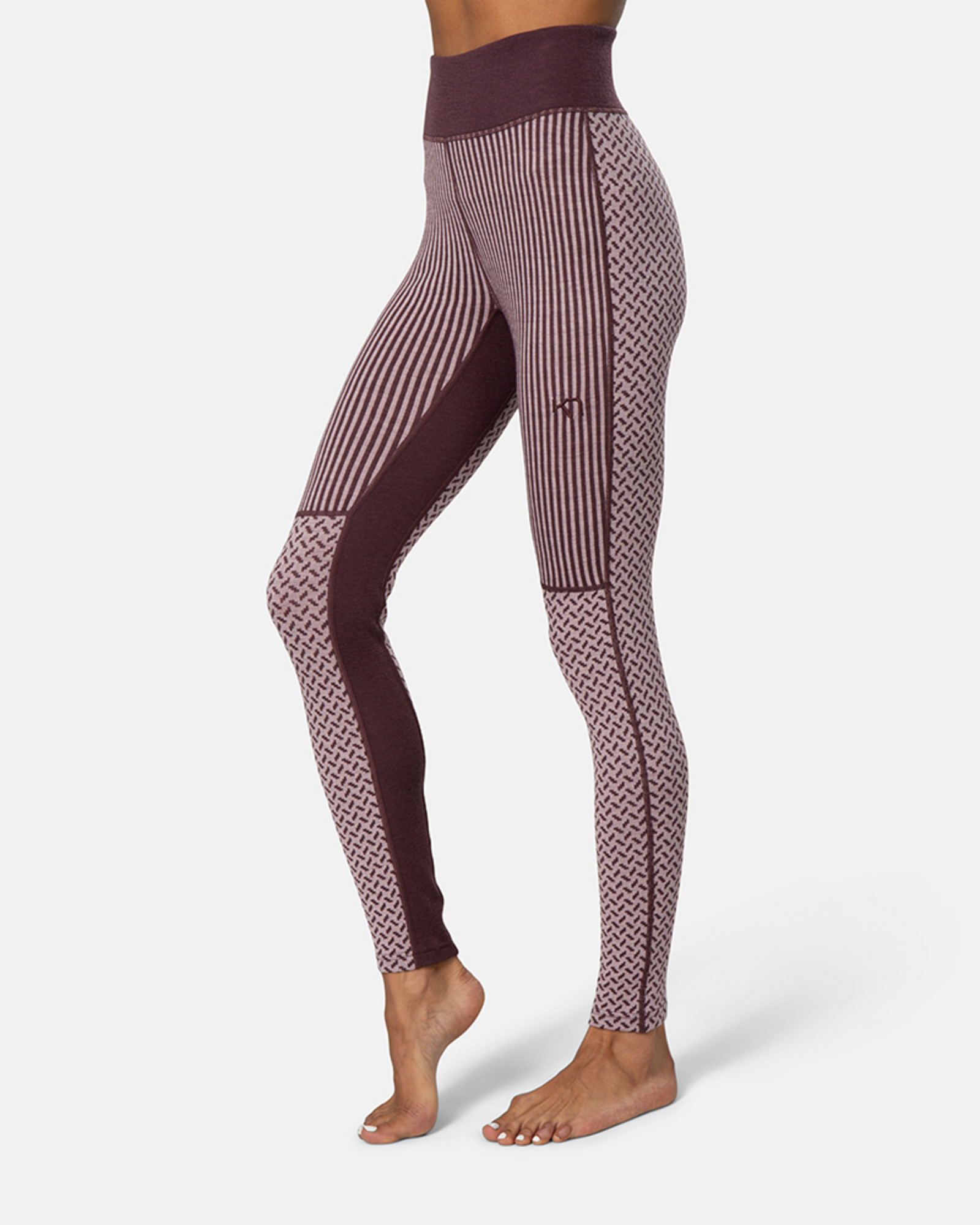 Kari Traa Smekker High Waist Pants in VIOLETT