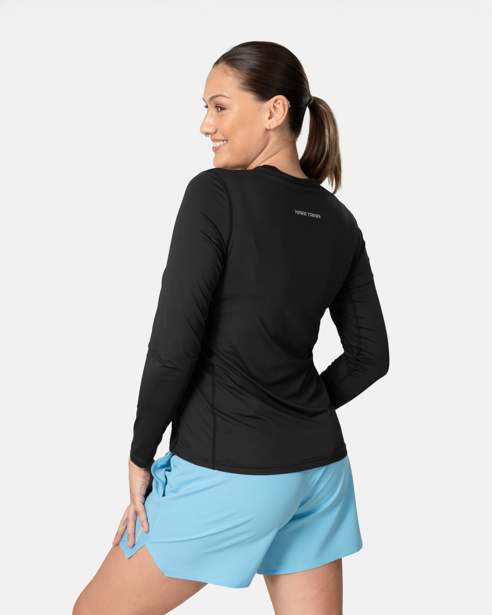 Kari Traa Ava Long Sleeve in SCHWARZ