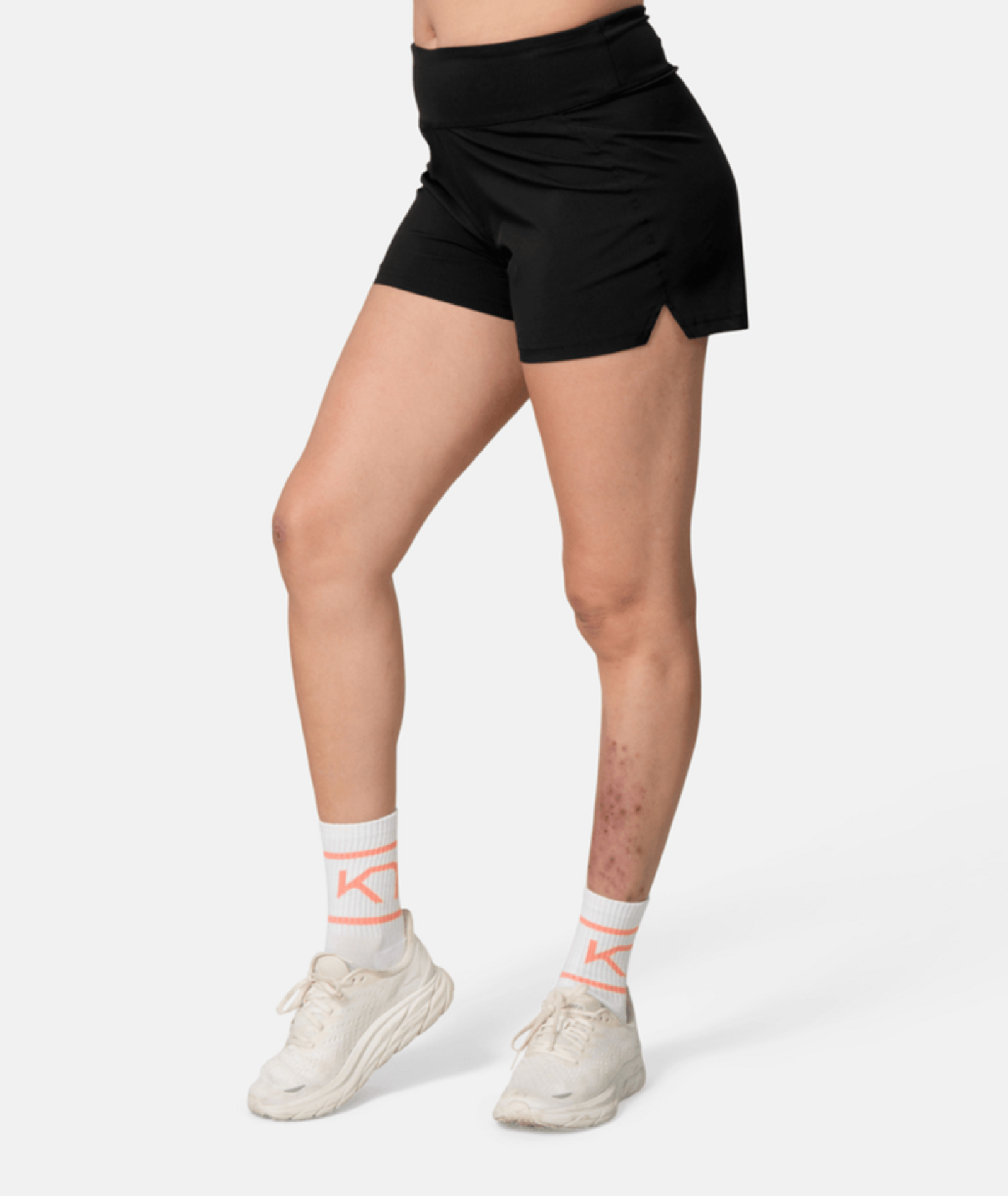 Kari Traa Ava Shorts in SCHWARZ