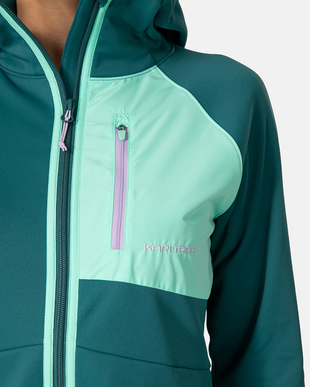 Kari Traa Nia Midlayer in GRÜN