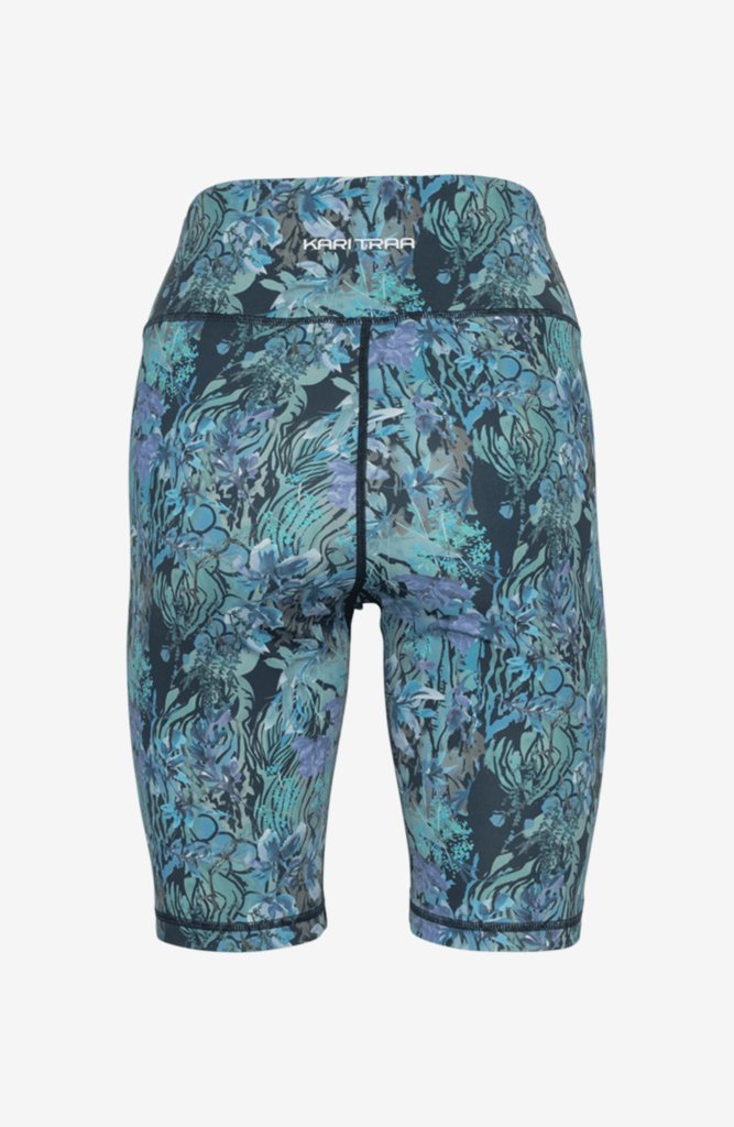 Kari Traa Vilde Bike Shorts 8In in BLAU