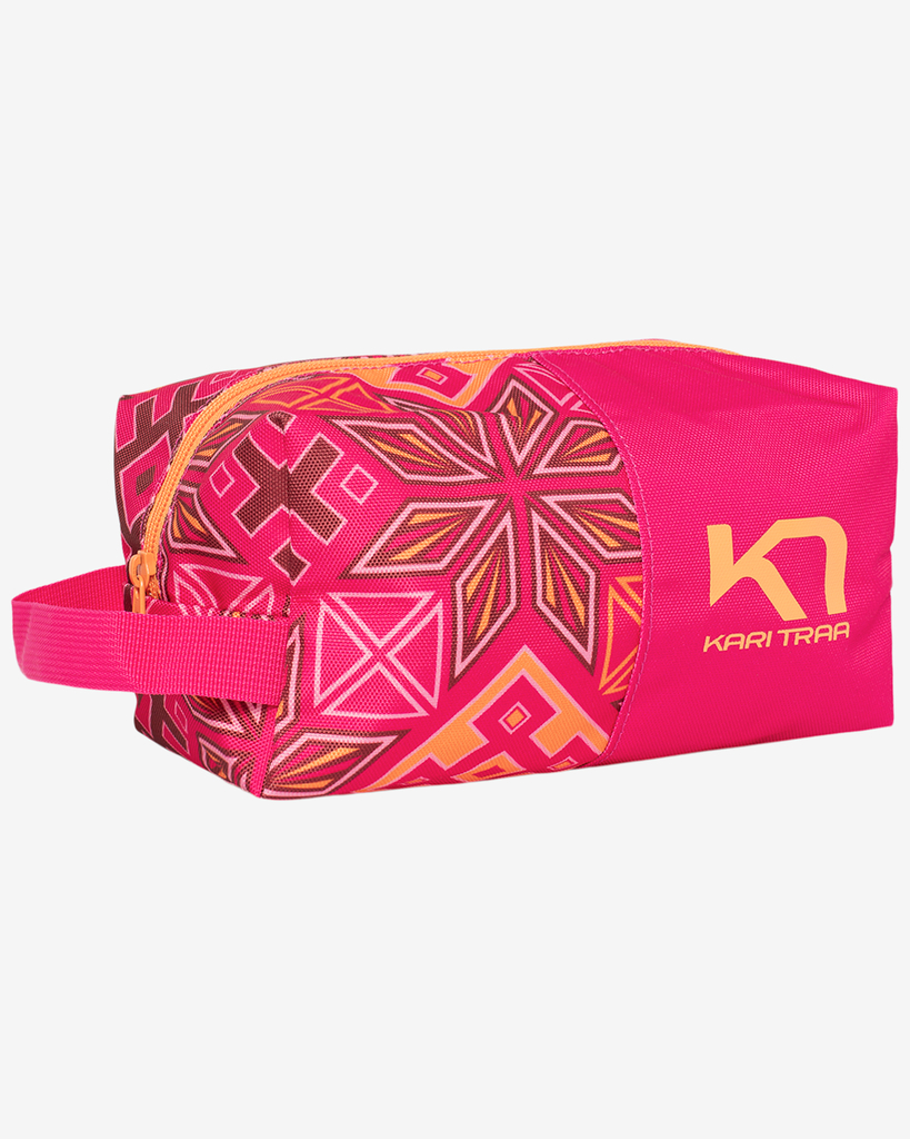 Kari Traa Traa Toiletry Bag in PINK