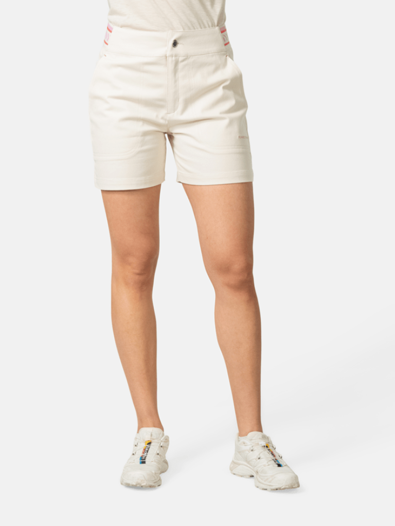 Kari Traa Thalena Shorts in BEIGE