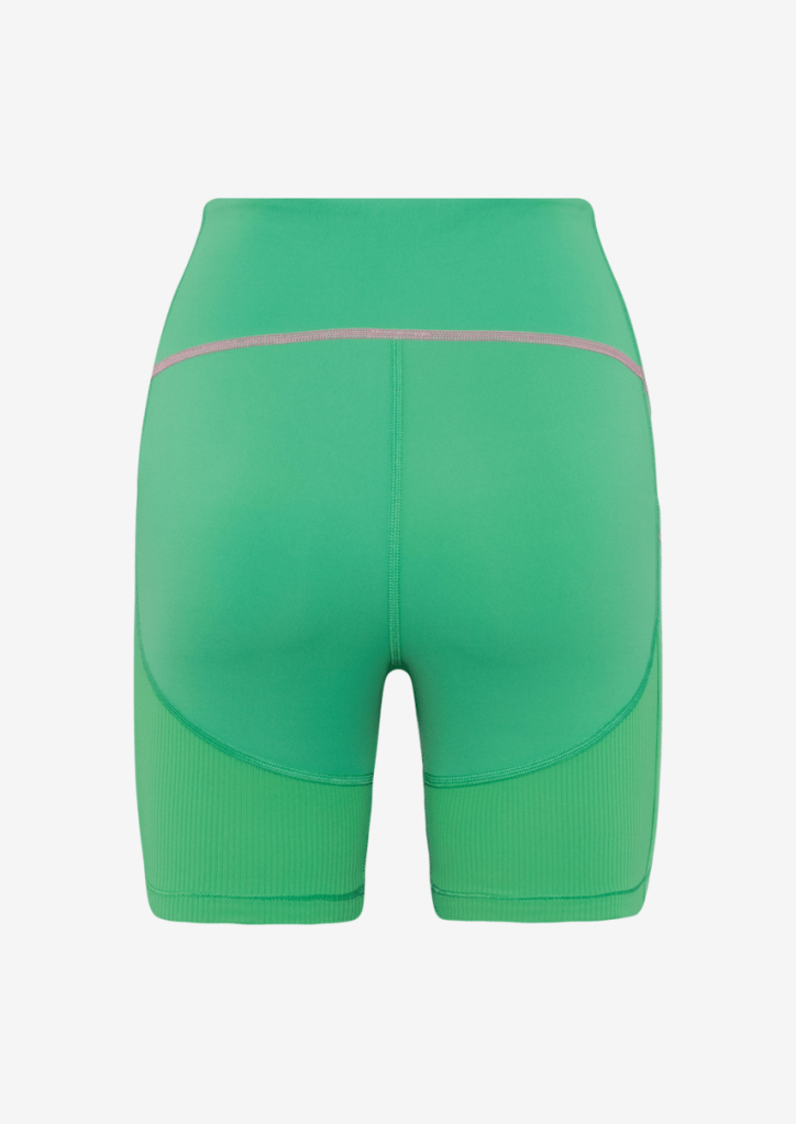 Kari Traa Linnea Shorts in GRÜN