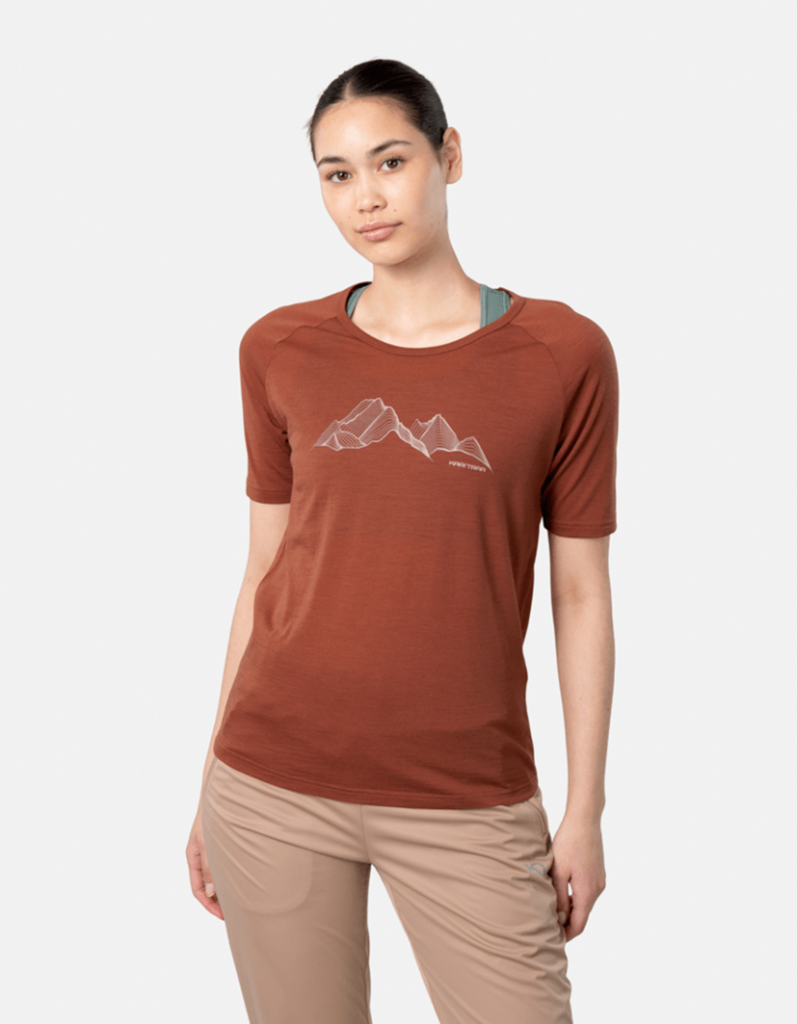 Kari Traa Ane Short Sleeve in BRAUN