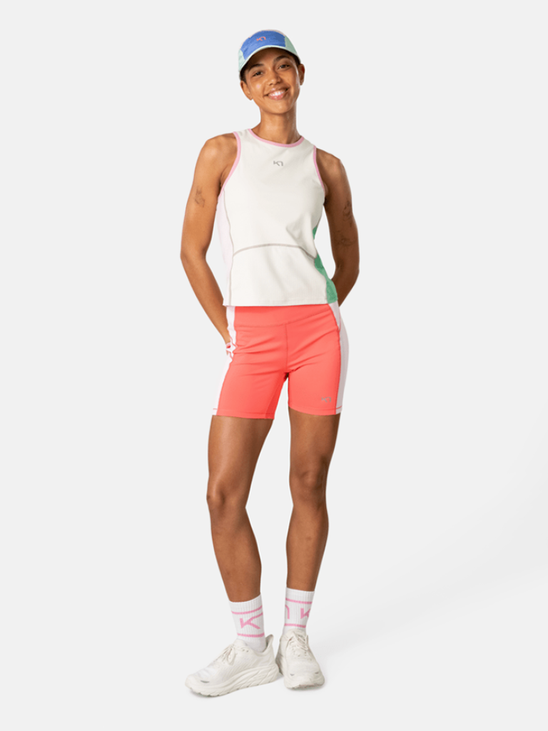 Kari Traa Linnea Top in BEIGE