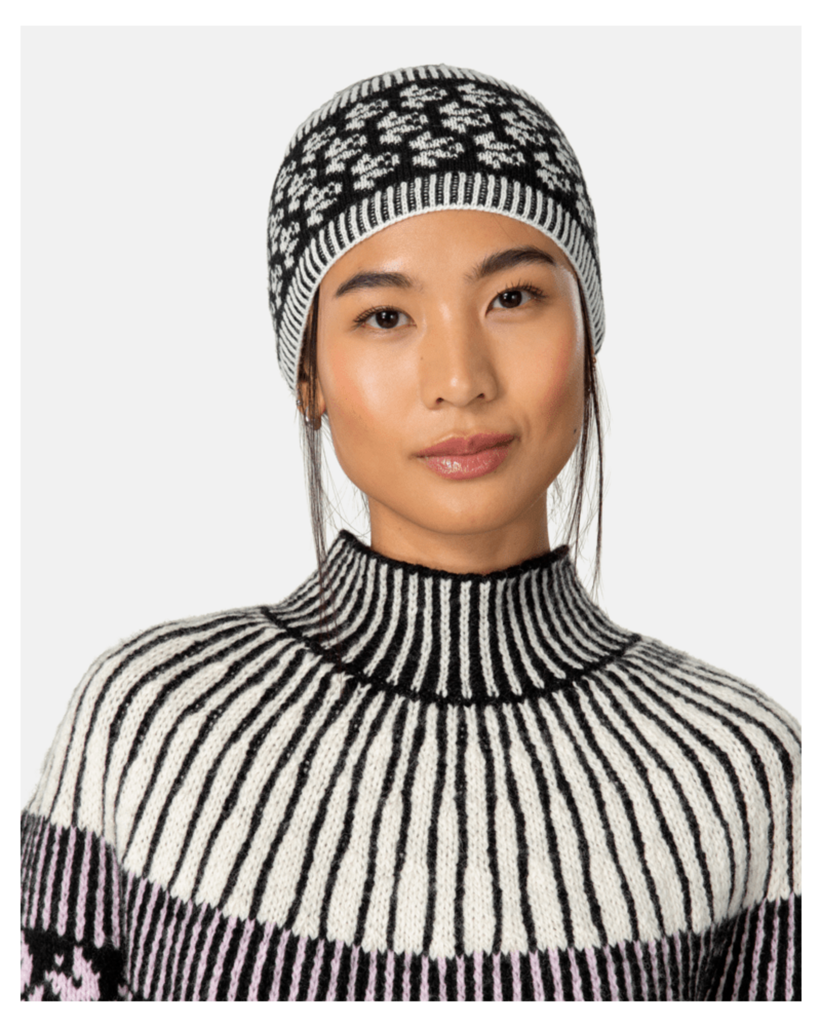 Kari Traa Smekker Knit Headband in SCHWARZ