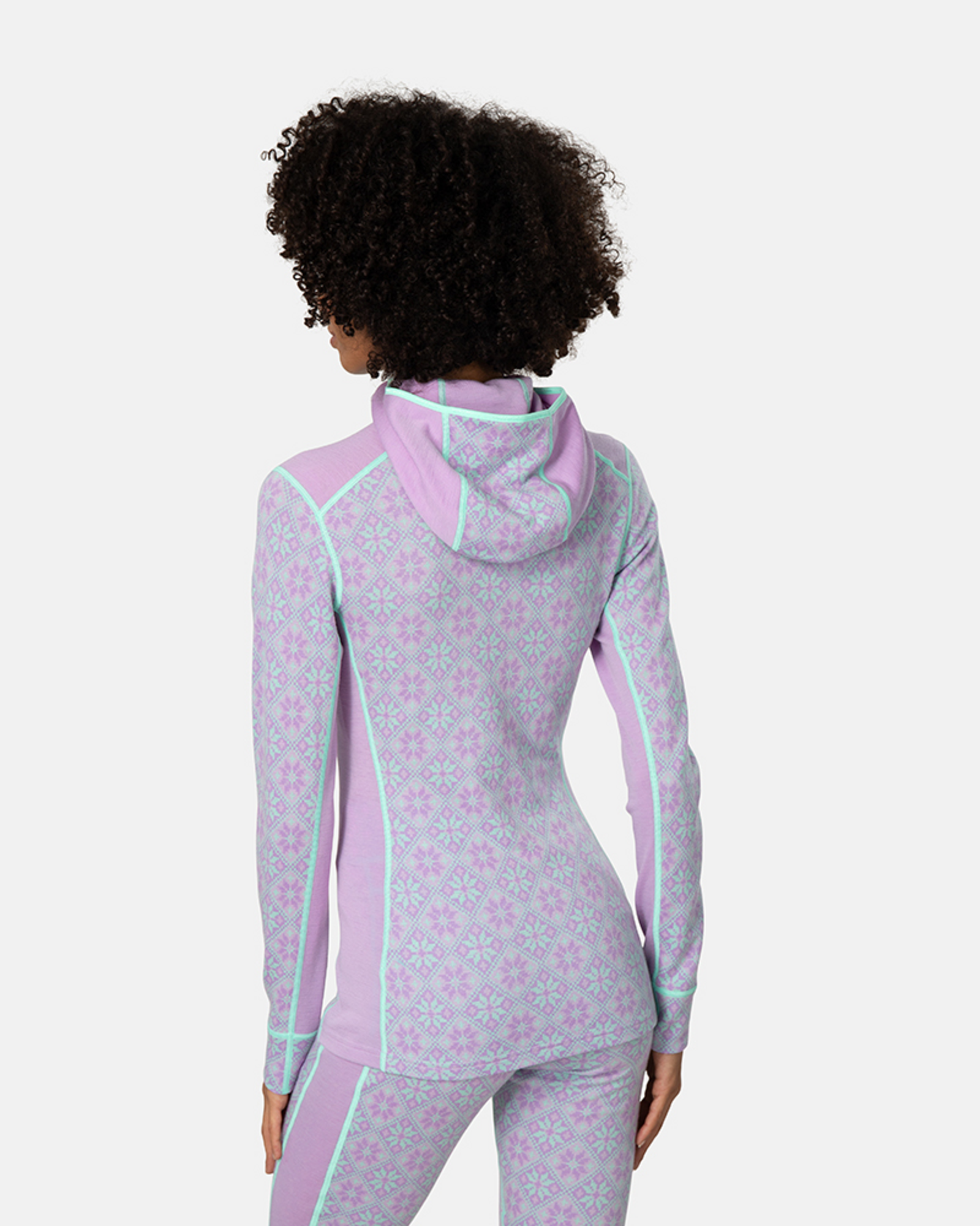 Kari Traa Rose Hood in VIOLETT