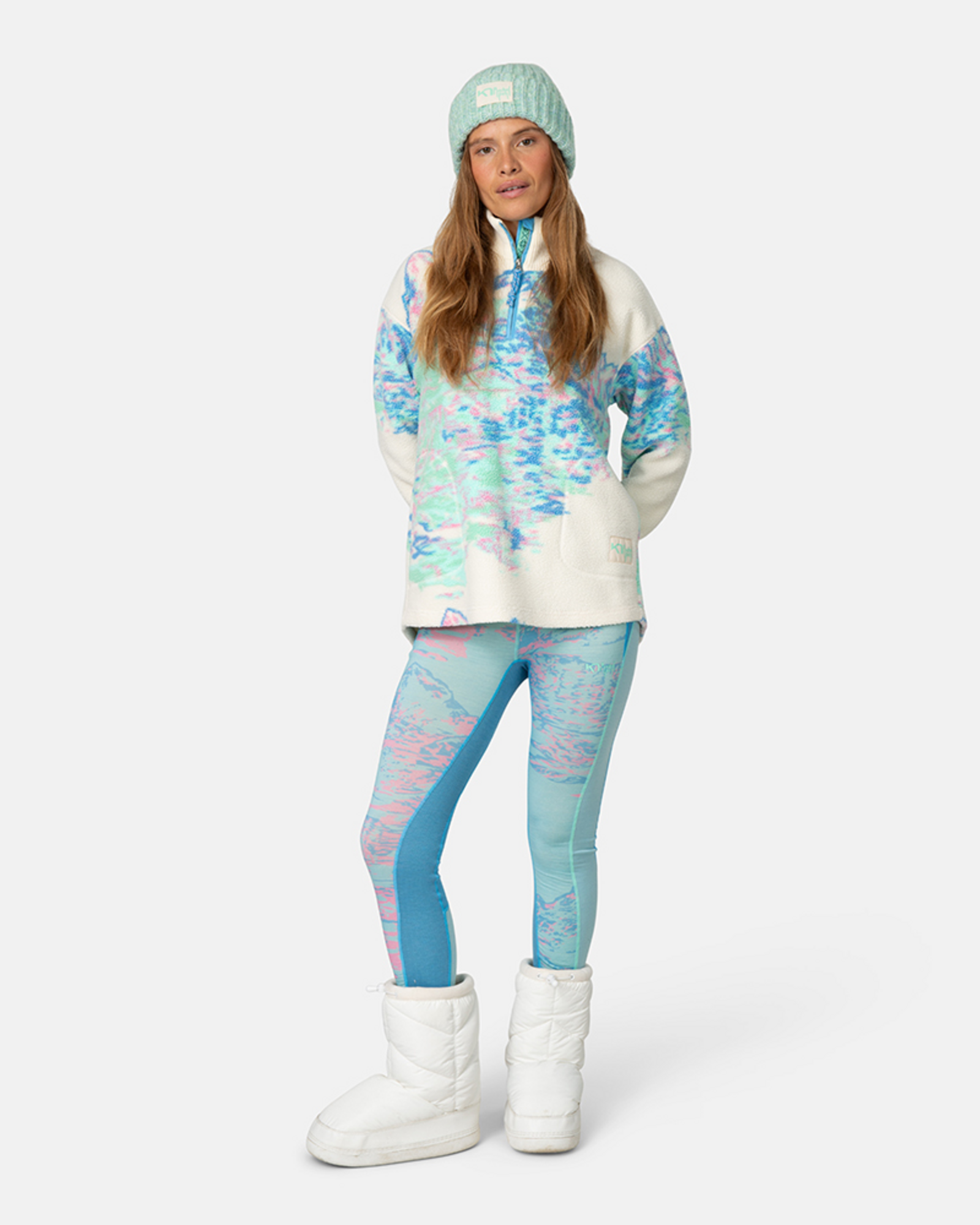 Kari Traa Ruthie Midlayer Half Zip in WEISS