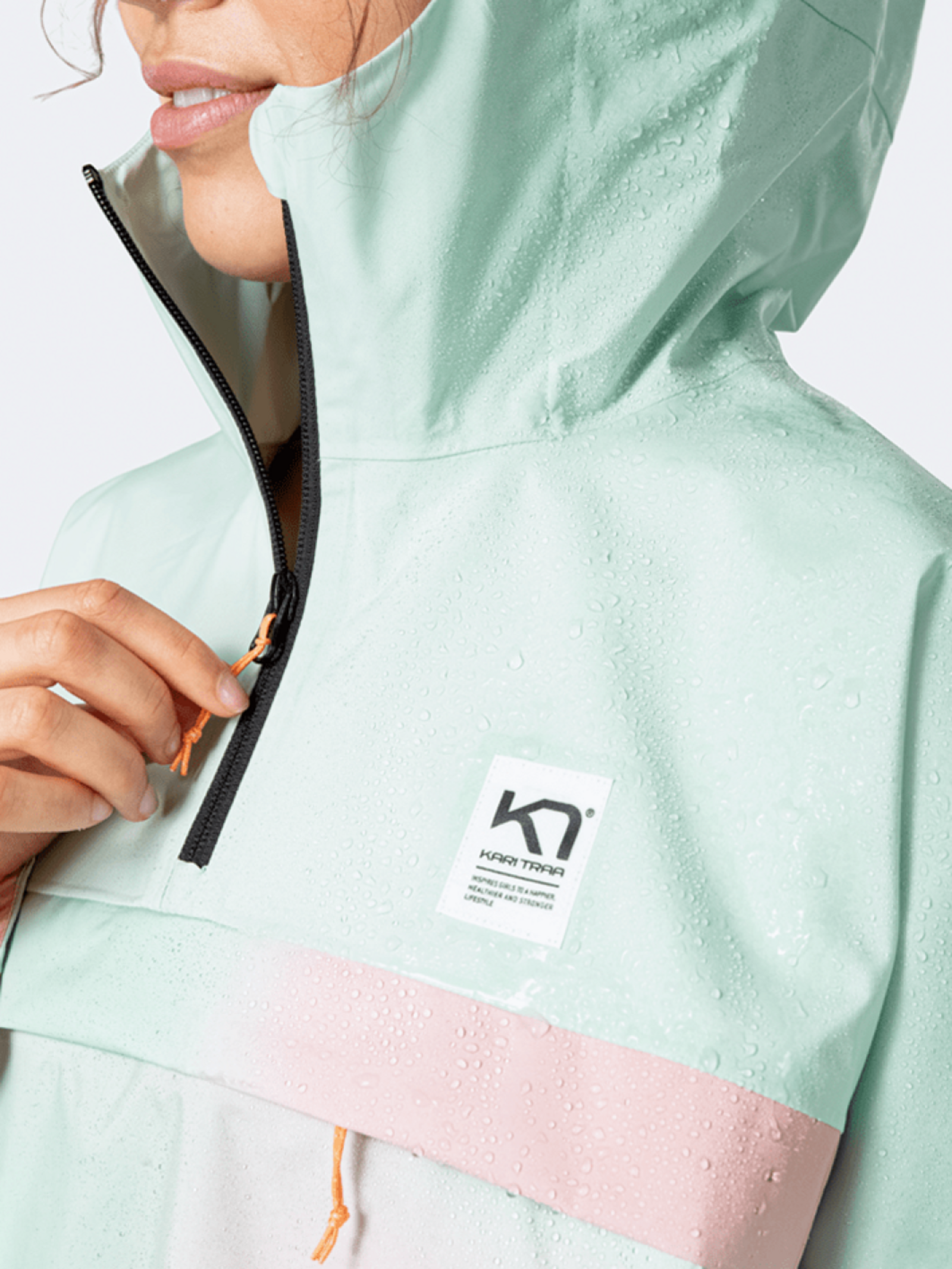 Kari Traa Anelie Cape in BLAU