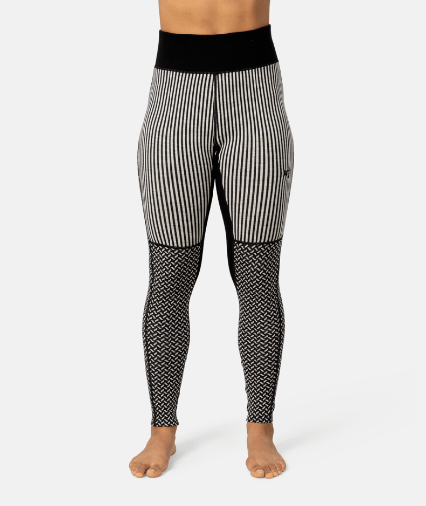 Kari Traa Smekker High Waist Pants in SCHWARZ