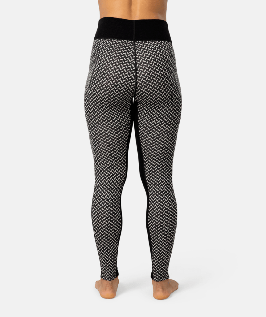 Kari Traa Smekker High Waist Pants in SCHWARZ